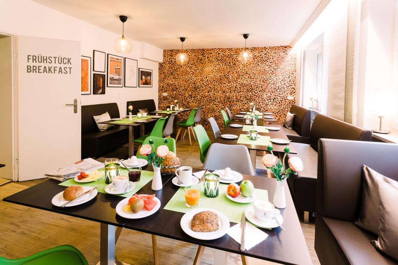 Hotel Villa Solln Мюнхен Екстериор снимка