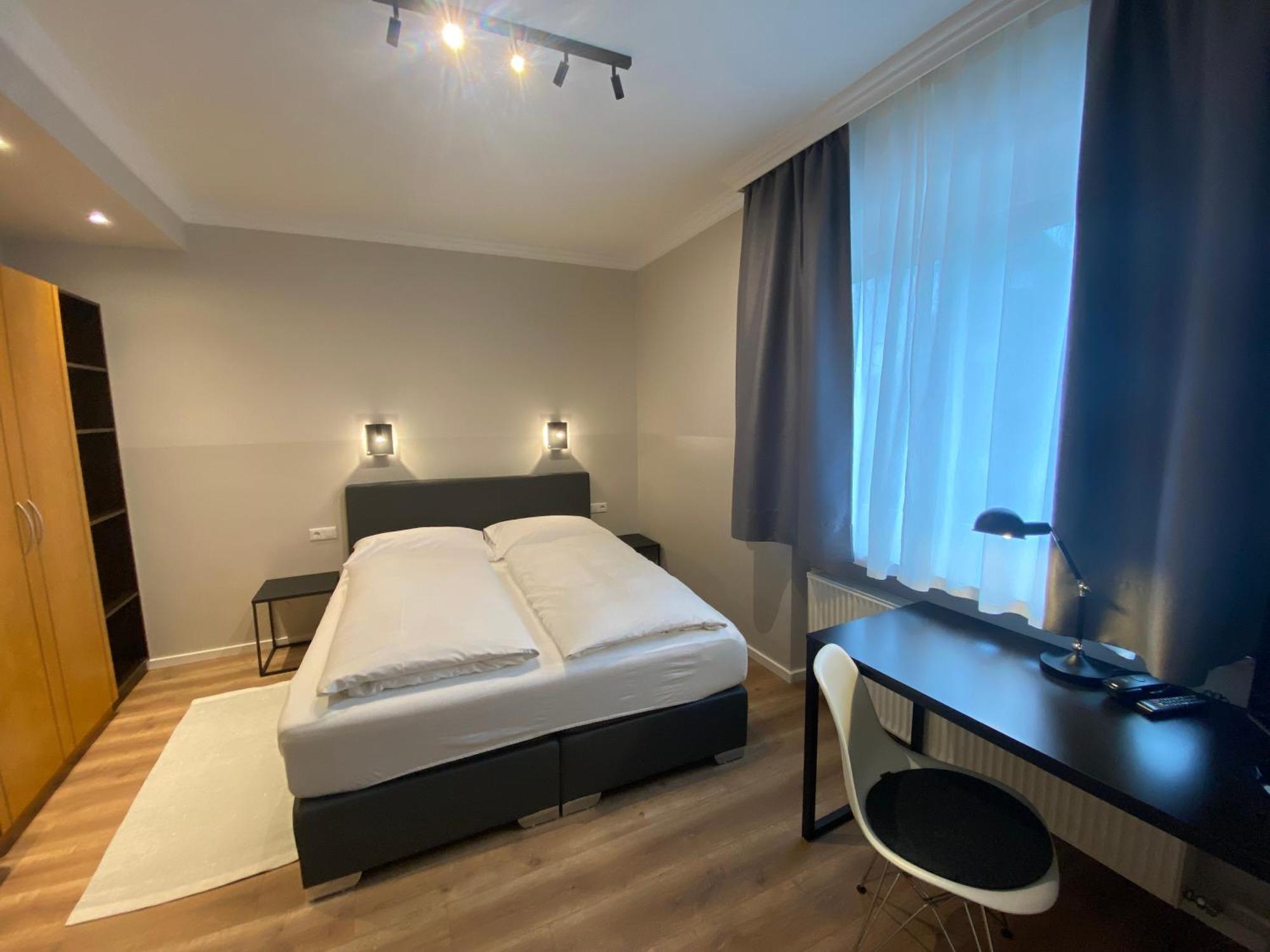Hotel Villa Solln Мюнхен Екстериор снимка