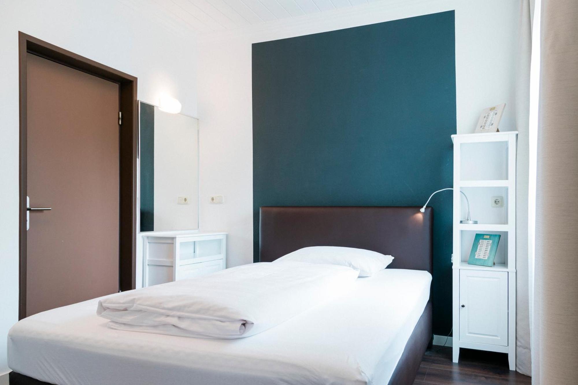 Hotel Villa Solln Мюнхен Екстериор снимка