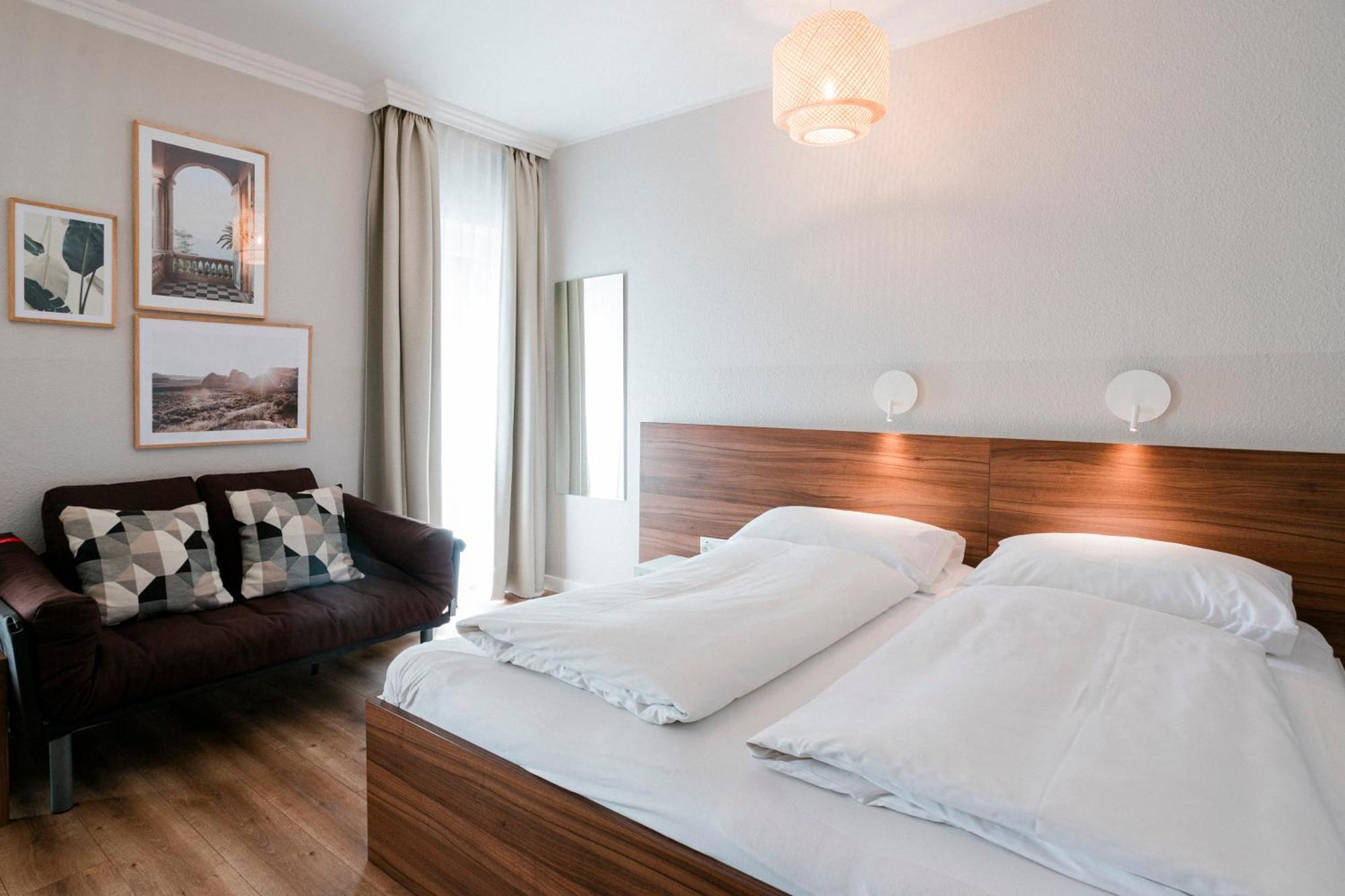 Hotel Villa Solln Мюнхен Екстериор снимка