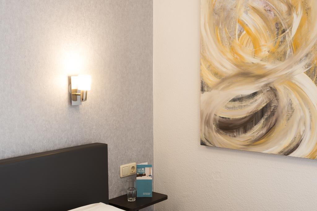 Hotel Villa Solln Мюнхен Екстериор снимка